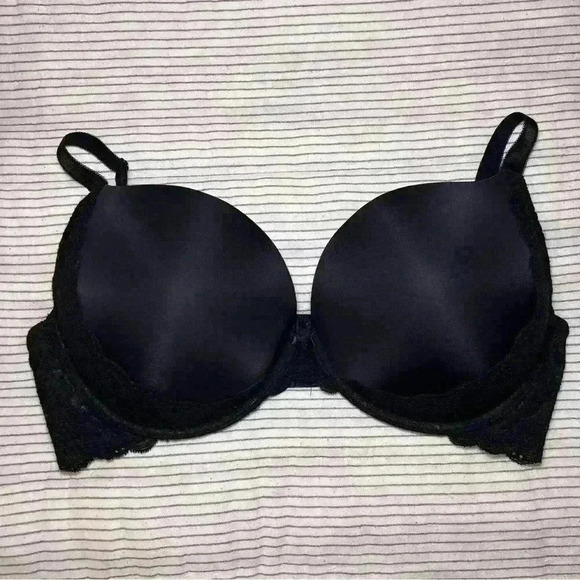 Torrid Black Lace Bra - 40DD - Picture 1 of 6